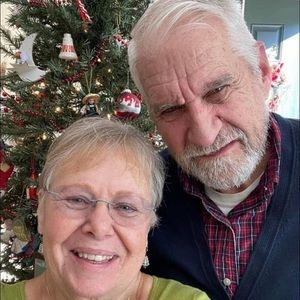 Meet your Posher, Sharon